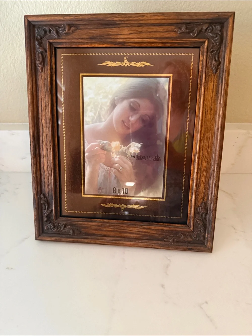 Vintage Intercraft Wooden Frame 8 x 10